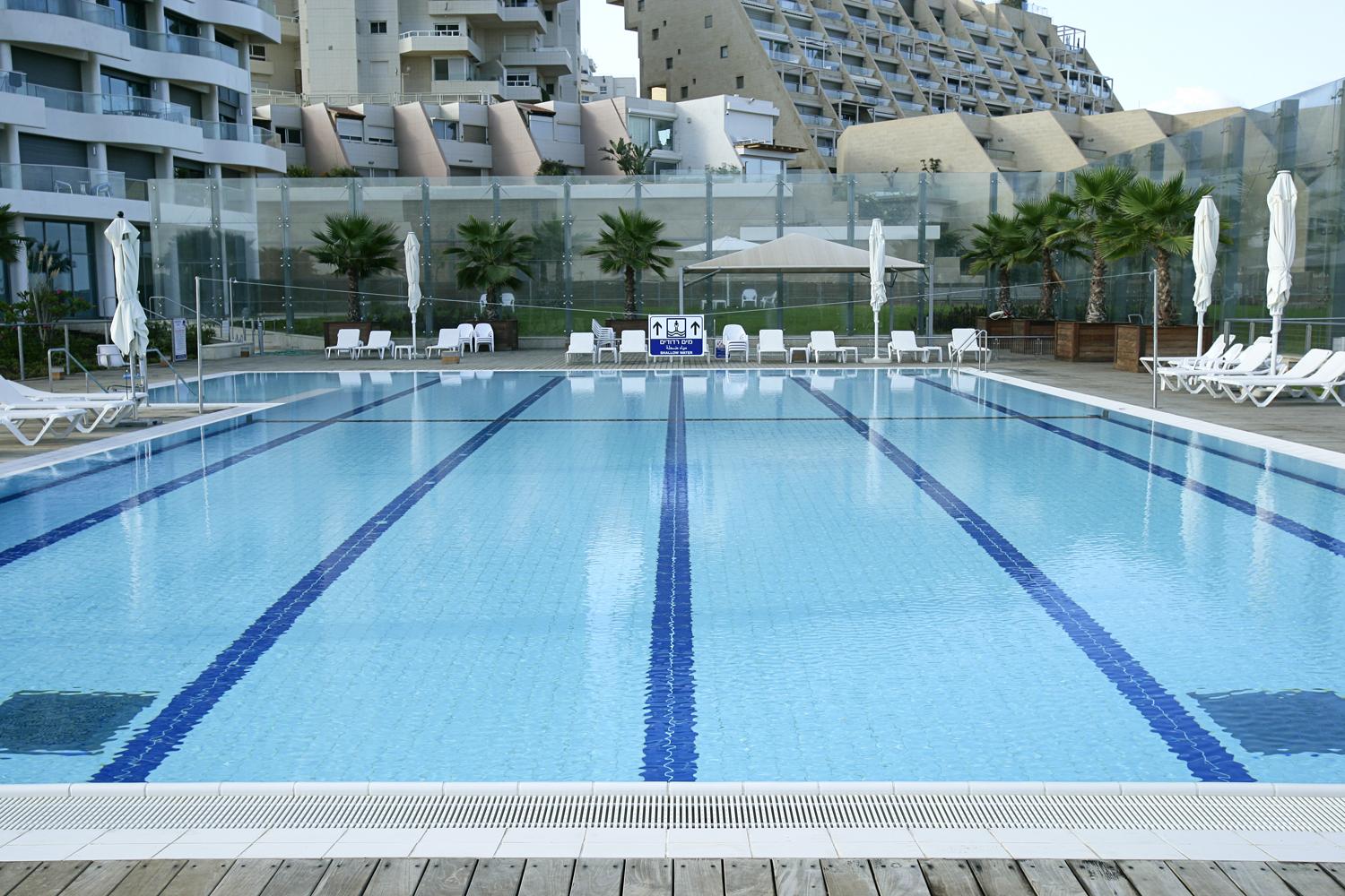 Play Hatzuk Beach Tel Aviv Konforlar fotoğraf